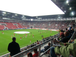 Treffpunkt vieler junger Leute in Schwaben - die SGL-Arena